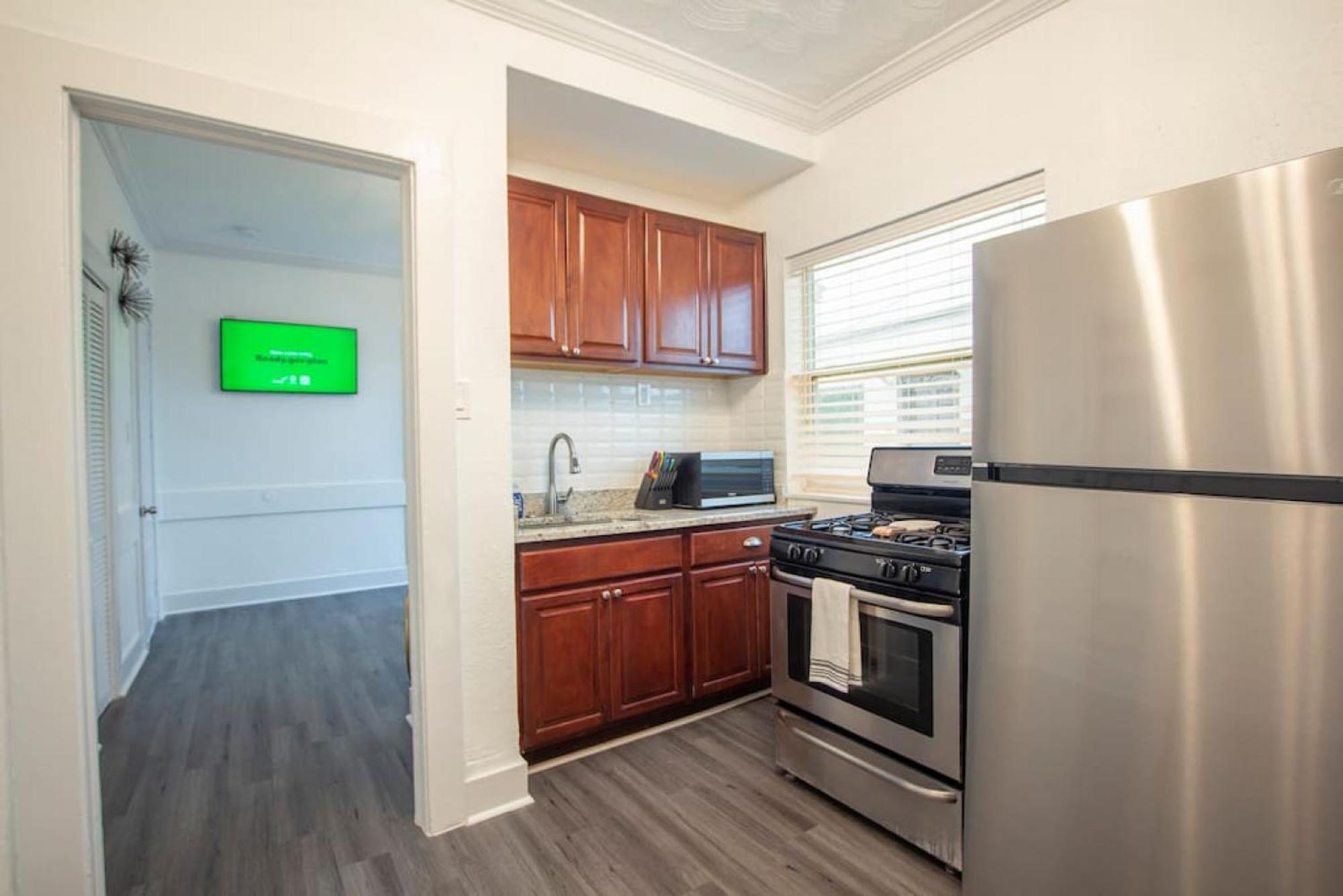 Modern Westshore Tampa Exterior photo